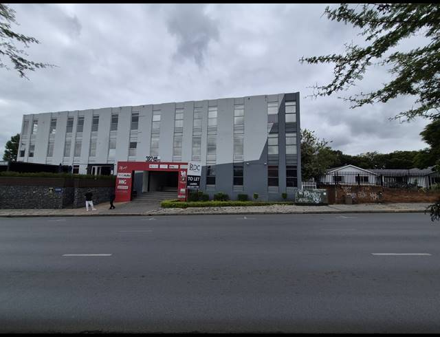 314M² OFFICE TO LET IN CRAIGHALL